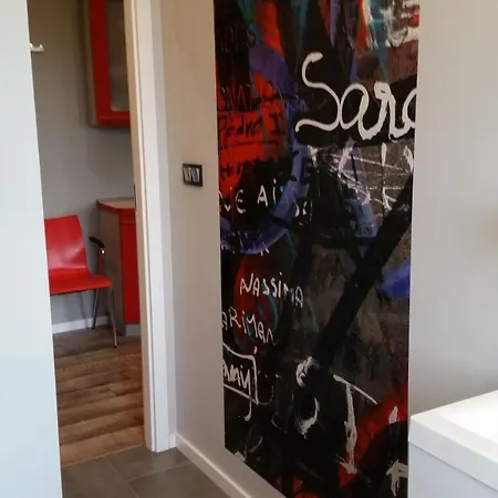 Street Art Apartment *